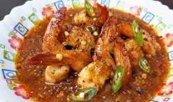 Shrimp in Hot Garlic Sauce Gravy